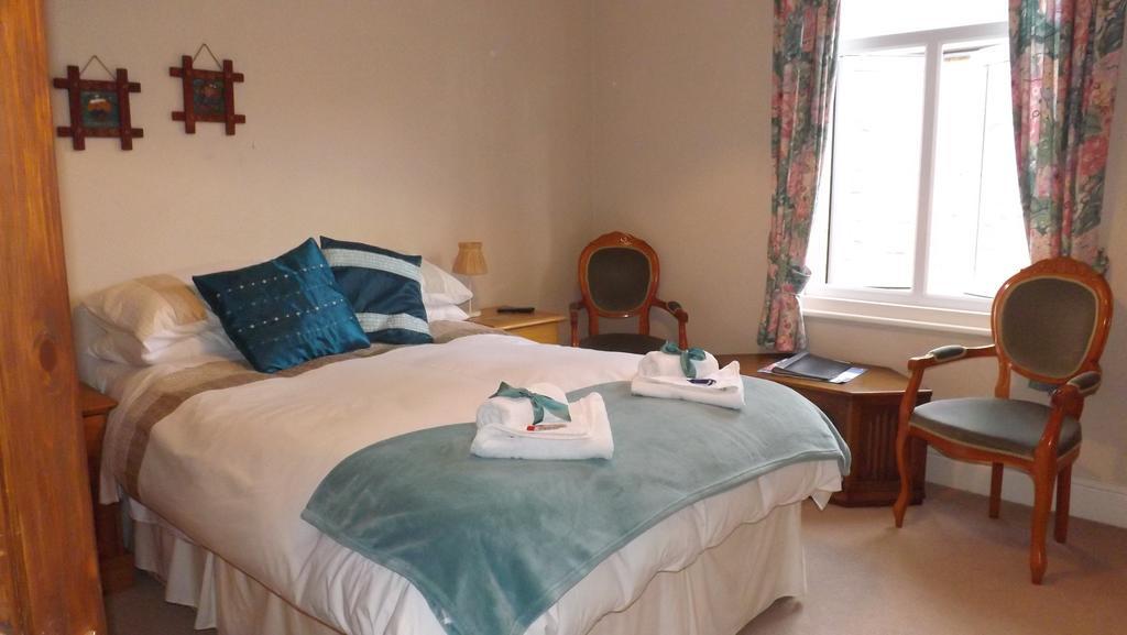 ماتلوك Cedar House B&B الغرفة الصورة