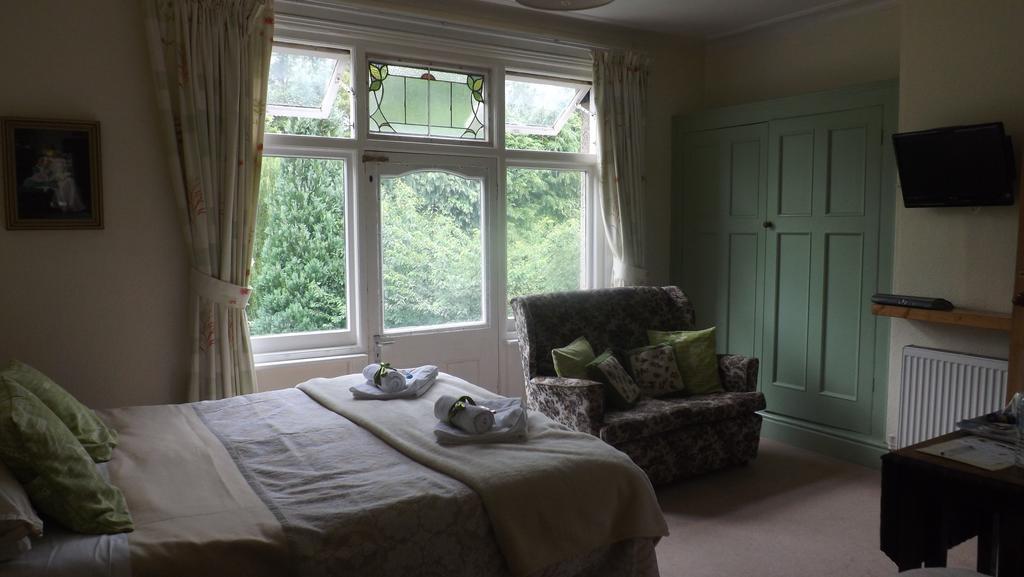 ماتلوك Cedar House B&B الغرفة الصورة