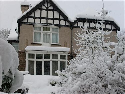 ماتلوك Cedar House B&B المظهر الخارجي الصورة